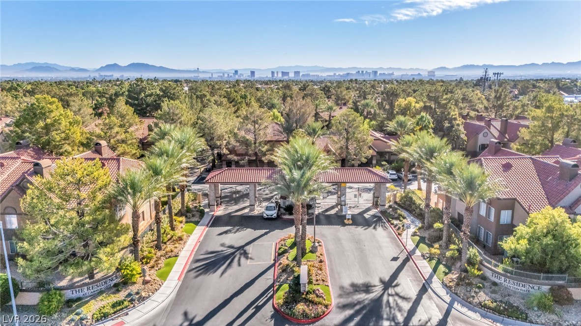 2200 S Fort Apache Road 1050