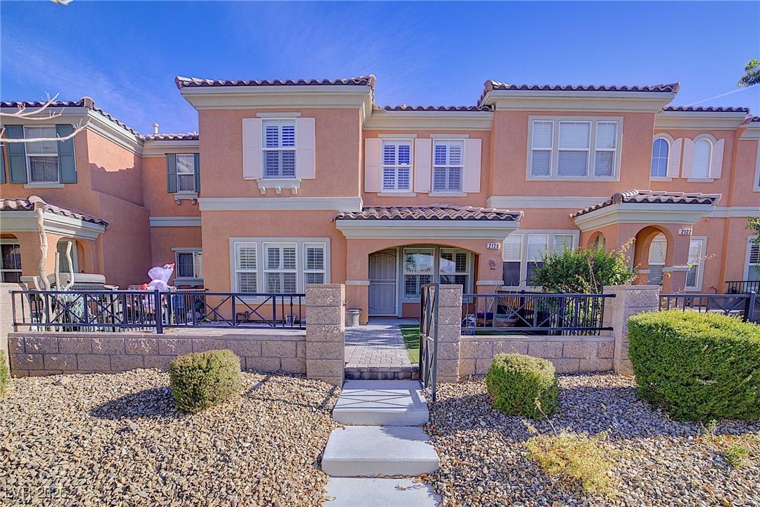 2120 Waterlily View Street, Henderson, Nevada image 3