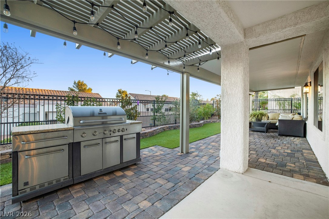 2712 Youngdale Drive