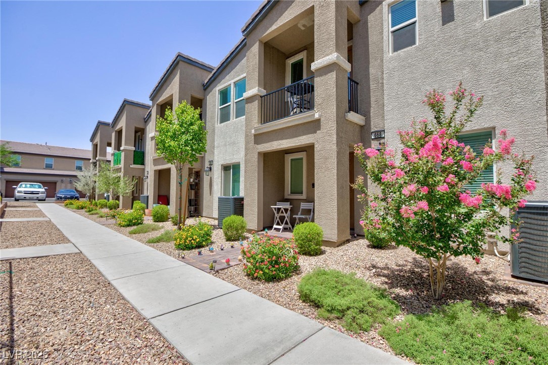 668 Tiarella Lane