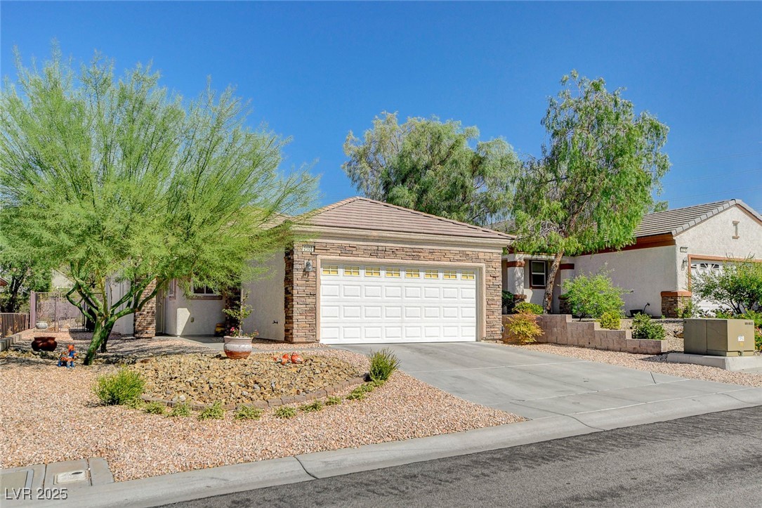 Properties 2 2508 Nashira Street