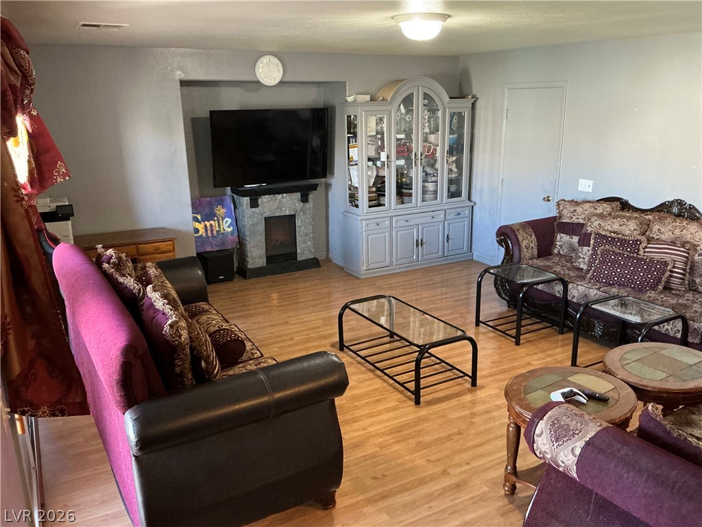 954 Orchid Vine Court