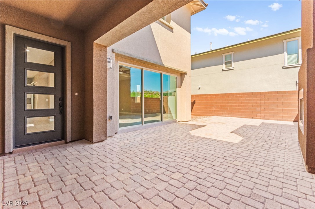 10314 Apache Blue Avenue
