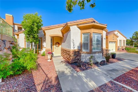 Condominium in Boulder City NV 220 Lorryn Lane.jpg