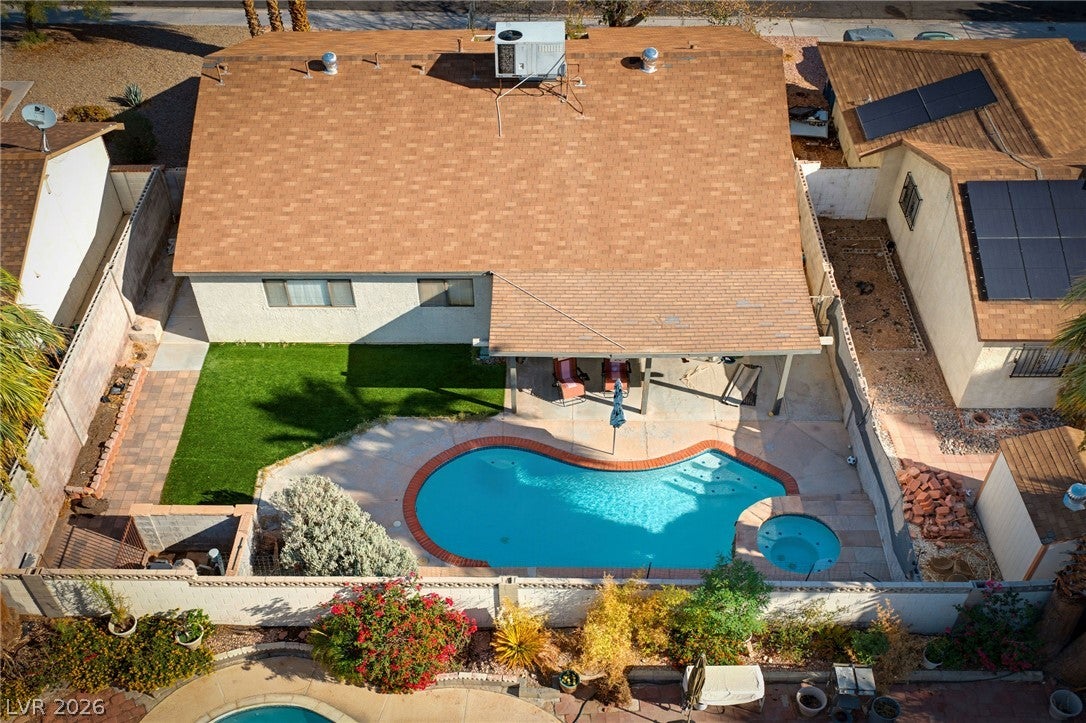 6205 Vista Verde