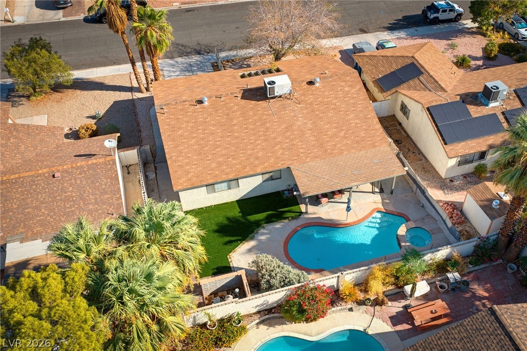 6205 Vista Verde