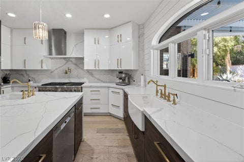 Tiny photo for 2239 Chatsworth Court, Henderson, NV 89074 (MLS # 2768045)