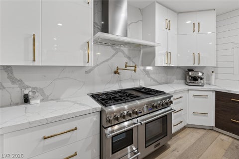 Tiny photo for 2239 Chatsworth Court, Henderson, NV 89074 (MLS # 2768045)