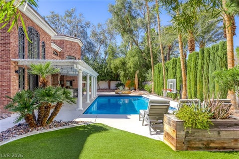Tiny photo for 2239 Chatsworth Court, Henderson, NV 89074 (MLS # 2768045)