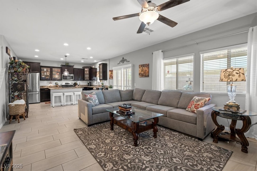 9113 Sea Mink Avenue, Las Vegas, Nevada image 17