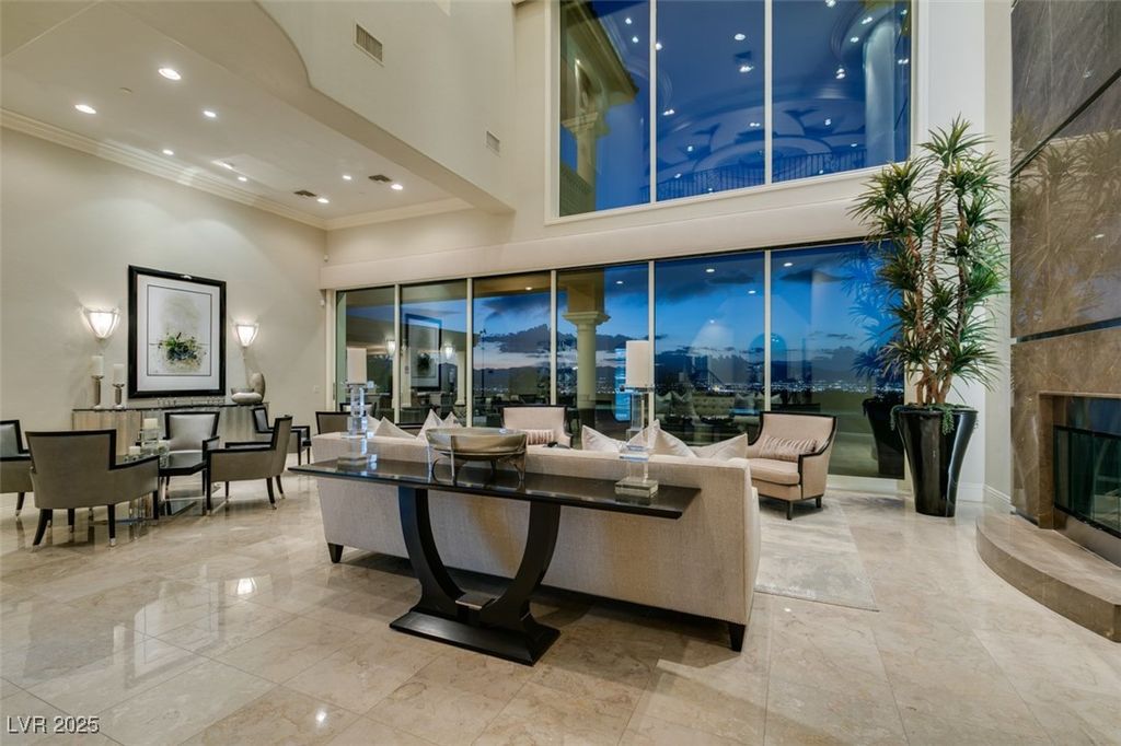 Photo of 4 Awbrey Court, Henderson, NV 89052 (MLS # 2715288)