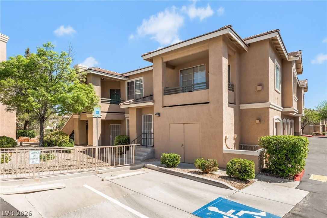 9901 Trailwood Drive 1120