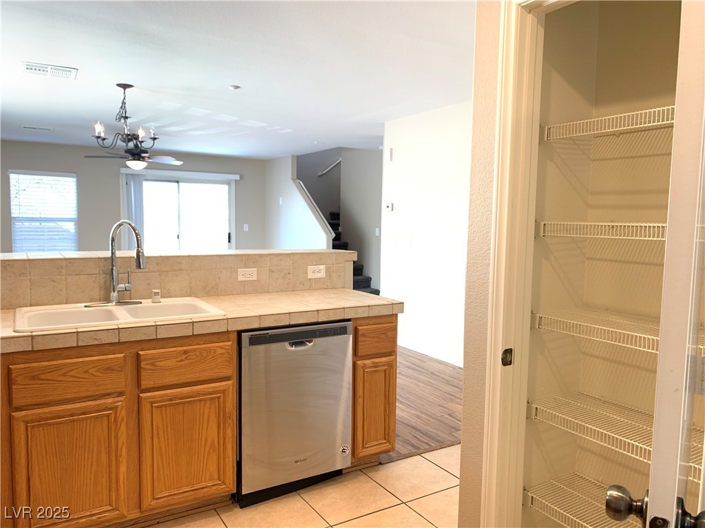 1152 Paradise Desert Avenue, Henderson, Nevada image 6