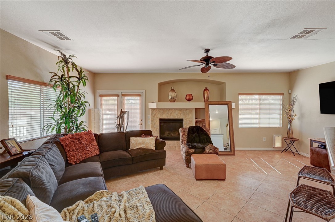 6744 Lavender Lilly Lane 3