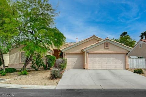 Homes For Sale - 6924 Hazelnut Garden Street<br/> Las Vegas, NV 89131