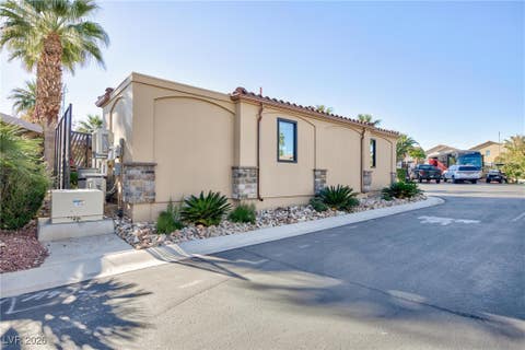 Tiny photo for 8175 Arville Street #407, Las Vegas, NV 89139 (MLS # 2745514)