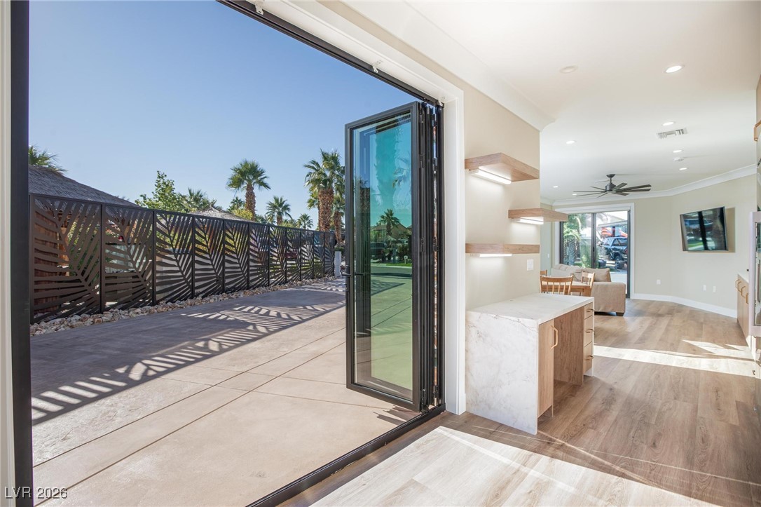 8175 Arville Street 407