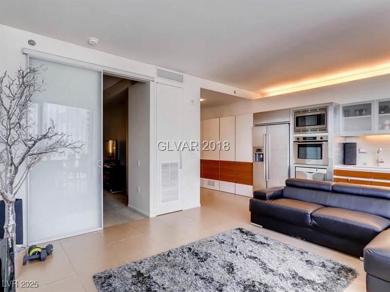 3722 Las Vegas Boulevard 501