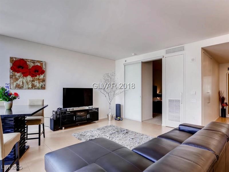 3722 Las Vegas Boulevard 501