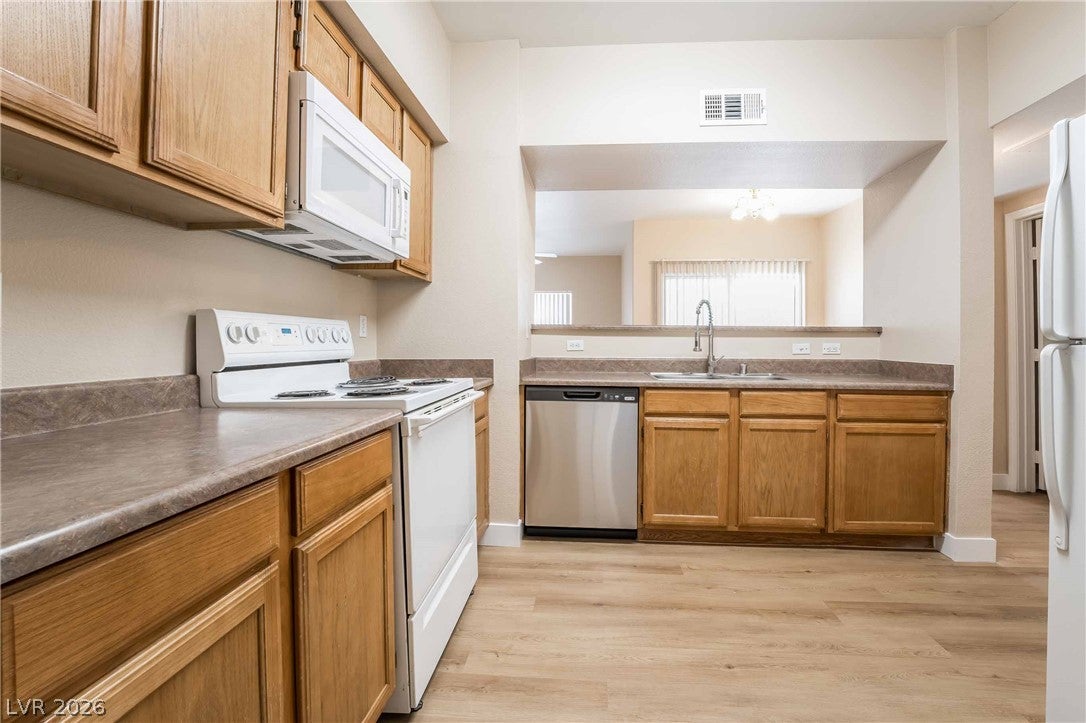 6650 W WARM SPRINGS Road 1179