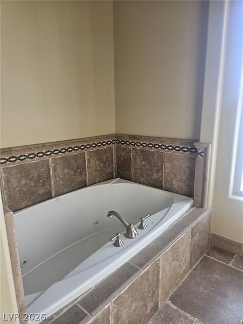 Tiny photo for 32 Via Vasari #102, Henderson, NV 89011 (MLS # 2768949)