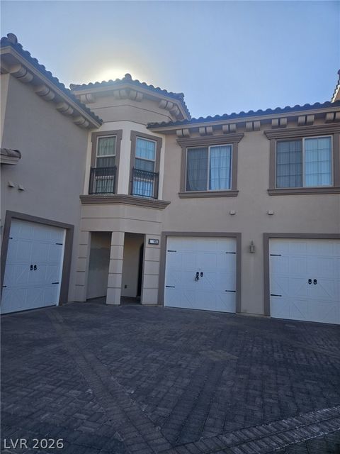 32 Via Vasari 102 Henderson NV 89011