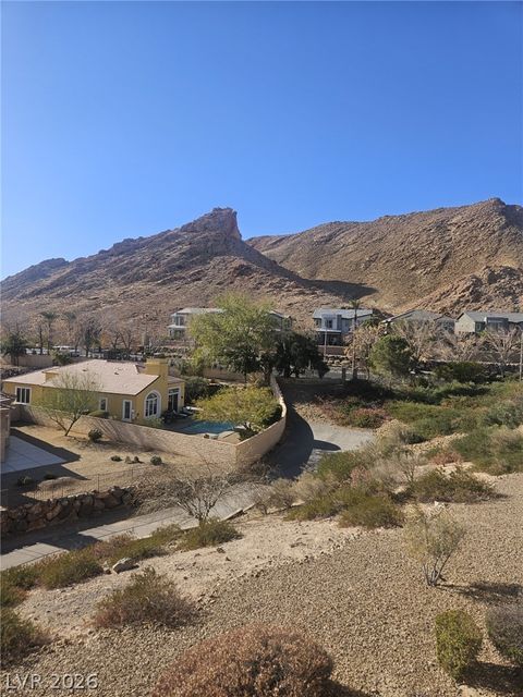 Tiny photo for 32 Via Vasari #102, Henderson, NV 89011 (MLS # 2768949)