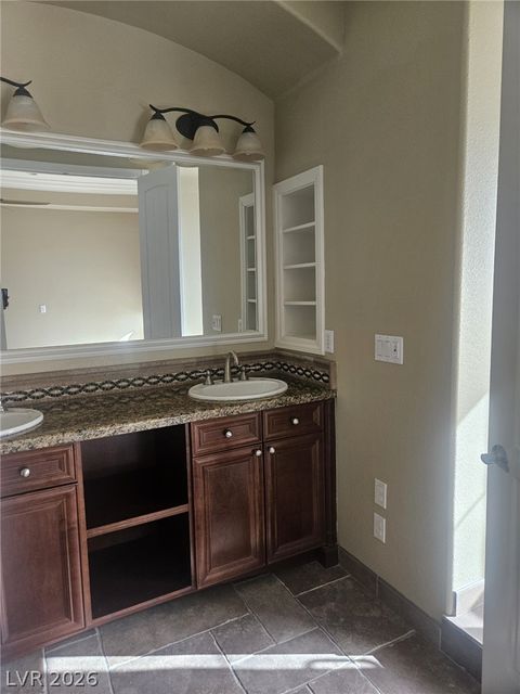 Tiny photo for 32 Via Vasari #102, Henderson, NV 89011 (MLS # 2768949)