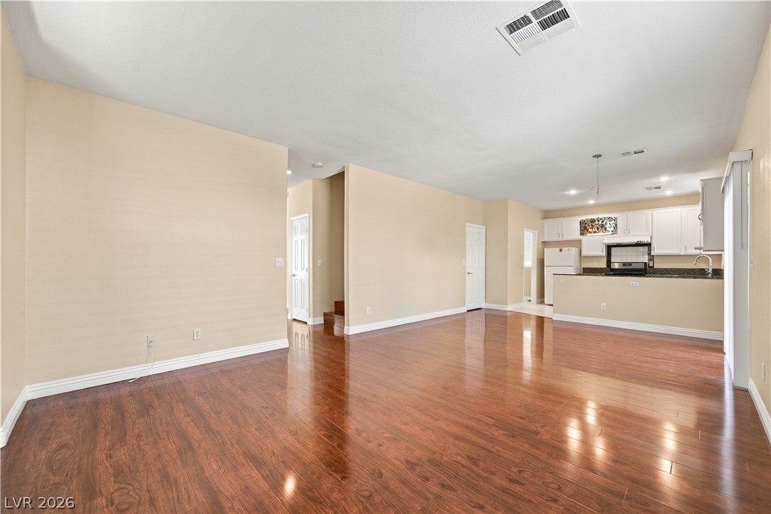 5218 Monterey Park Circle