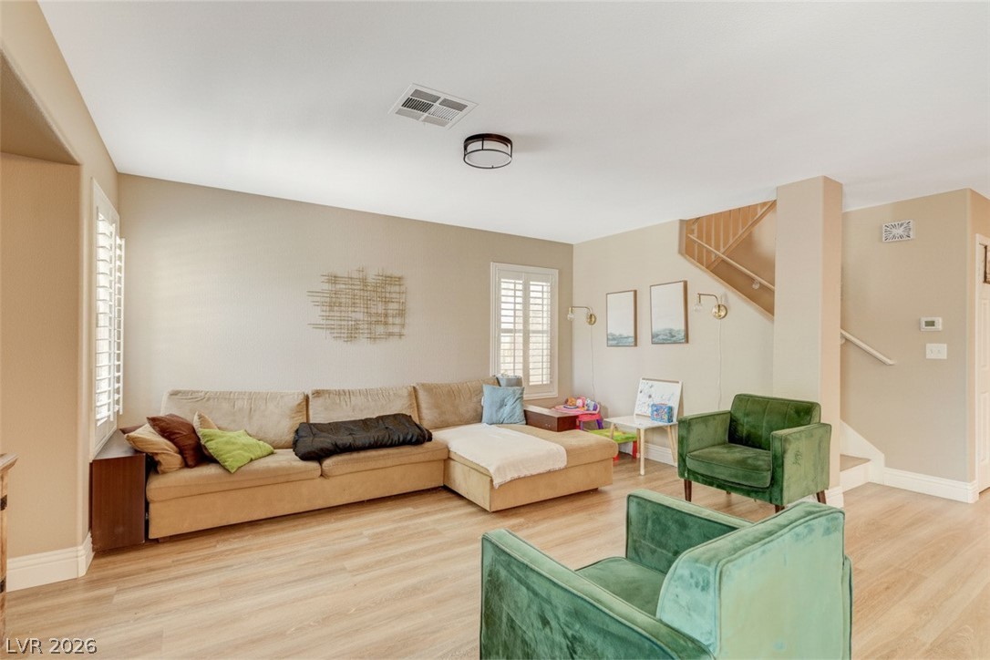 5543 Aleman Drive
