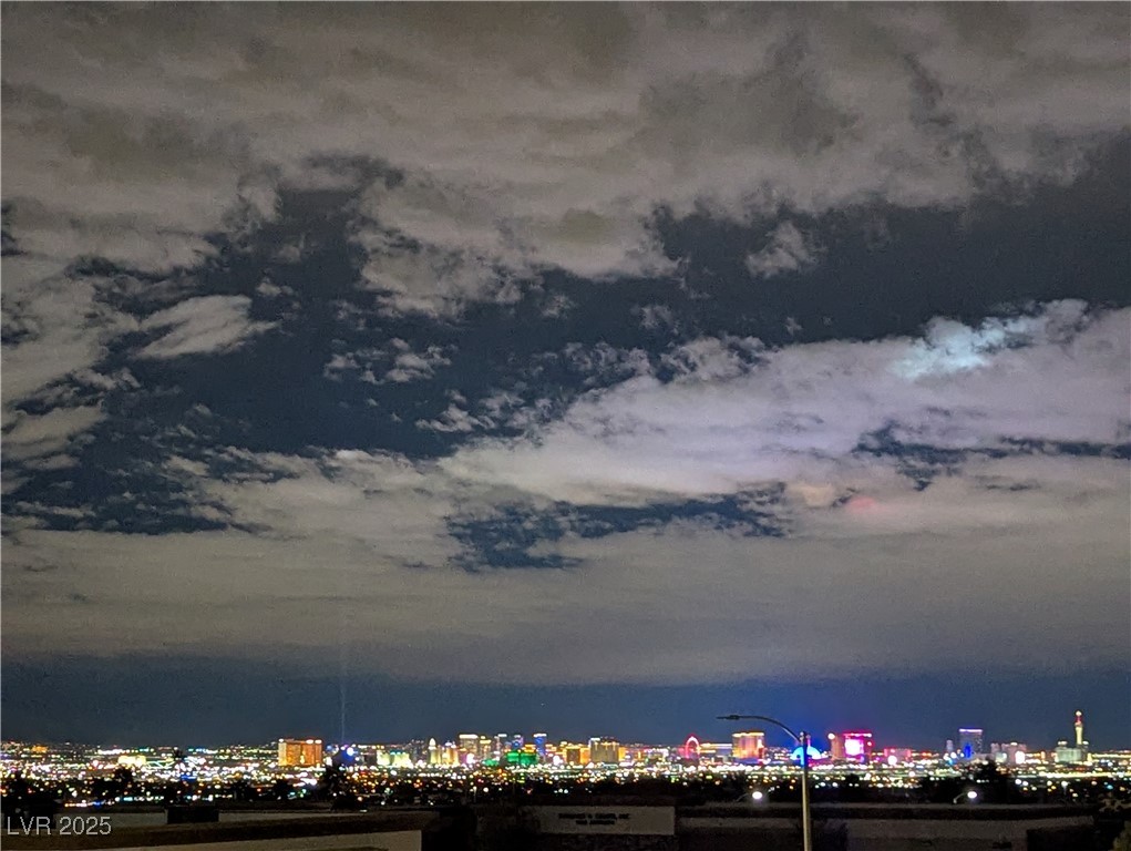 2305 W Horizon Ridge Parkway 224