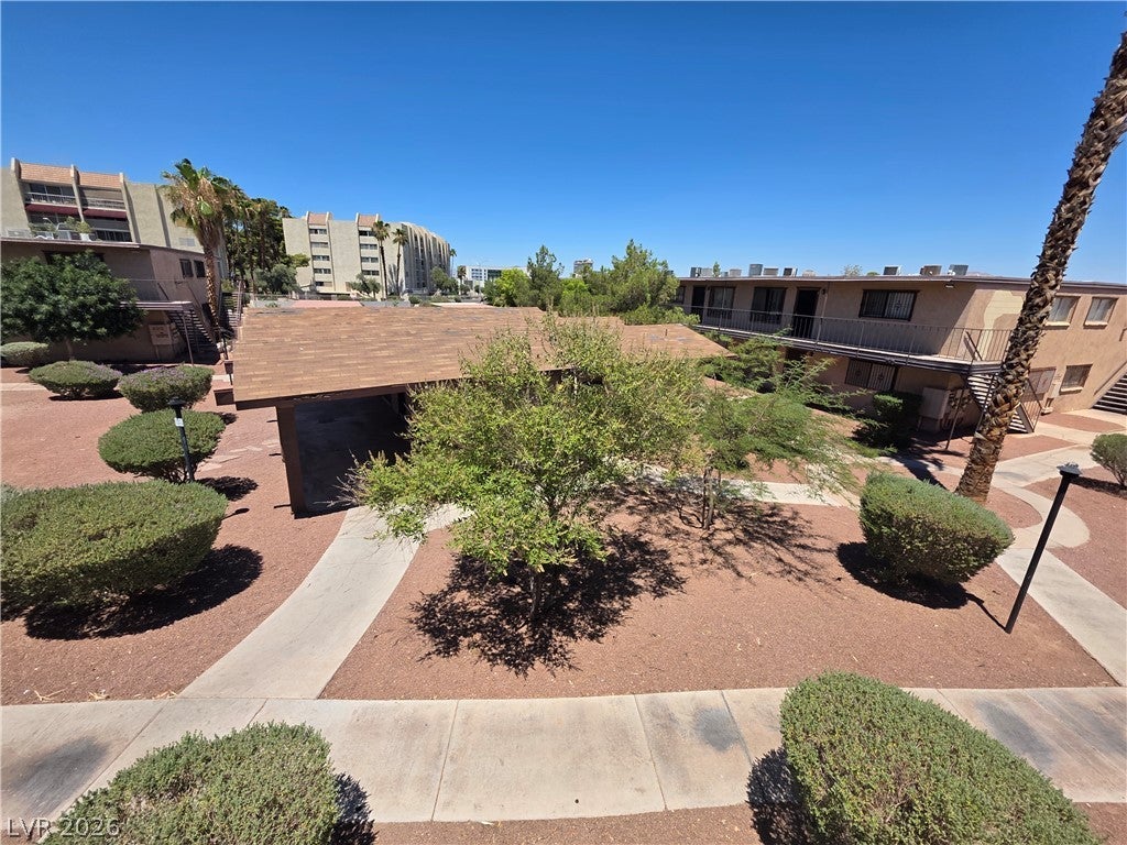 615 S Royal Crest Circle 10