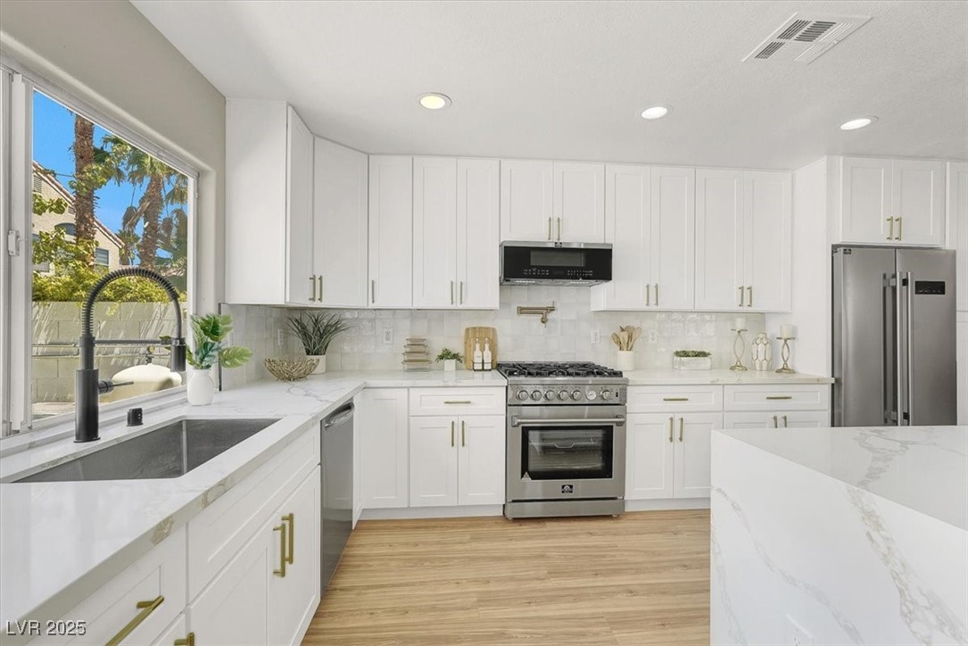 7840 Millhopper Avenue