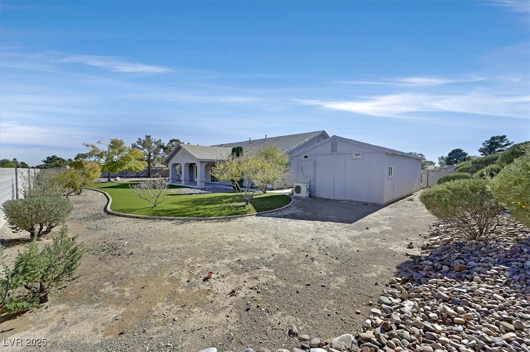 Las Vegas, Nevada 89131, United States, 3 Bedrooms Bedrooms, ,3 BathroomsBathrooms,Residential,Active,249354