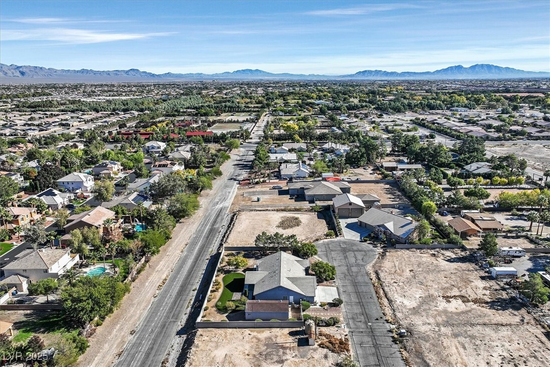 Las Vegas, Nevada 89131, United States, 3 Bedrooms Bedrooms, ,3 BathroomsBathrooms,Residential,Active,249354