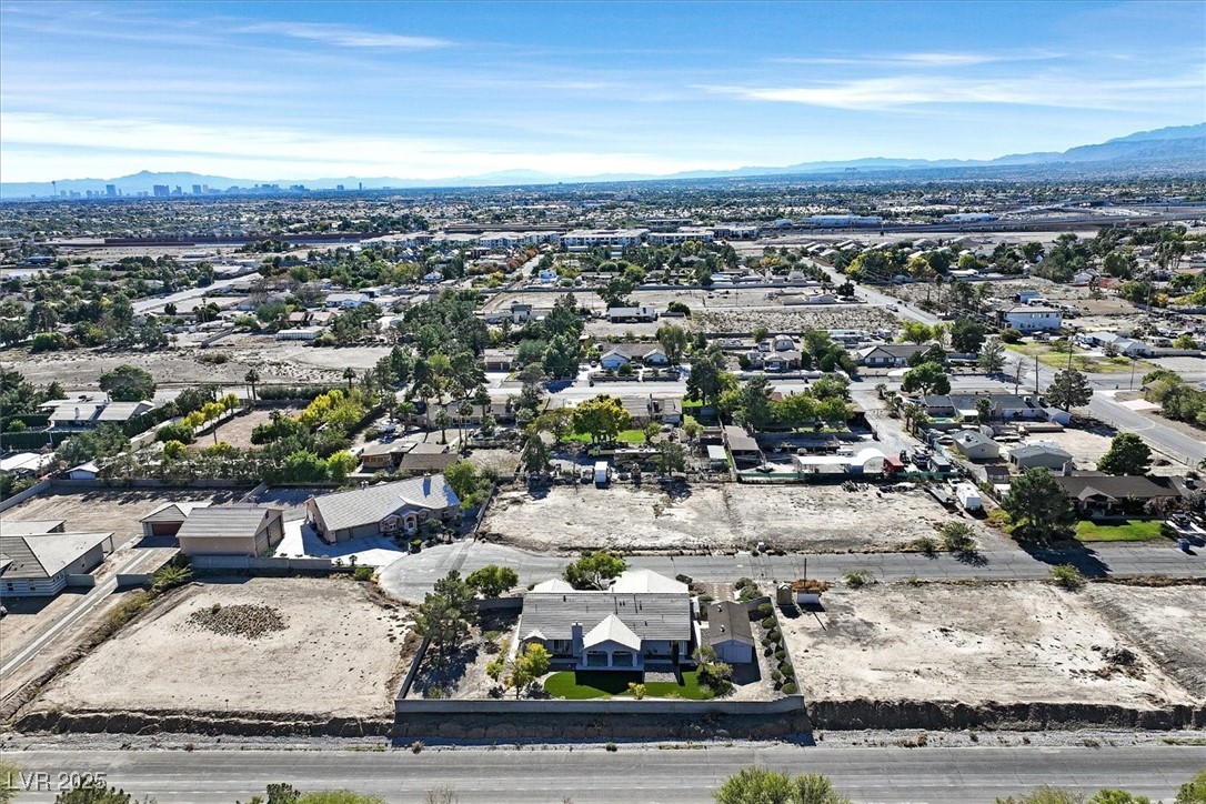 Las Vegas, Nevada 89131, United States, 3 Bedrooms Bedrooms, ,3 BathroomsBathrooms,Residential,Active,249354