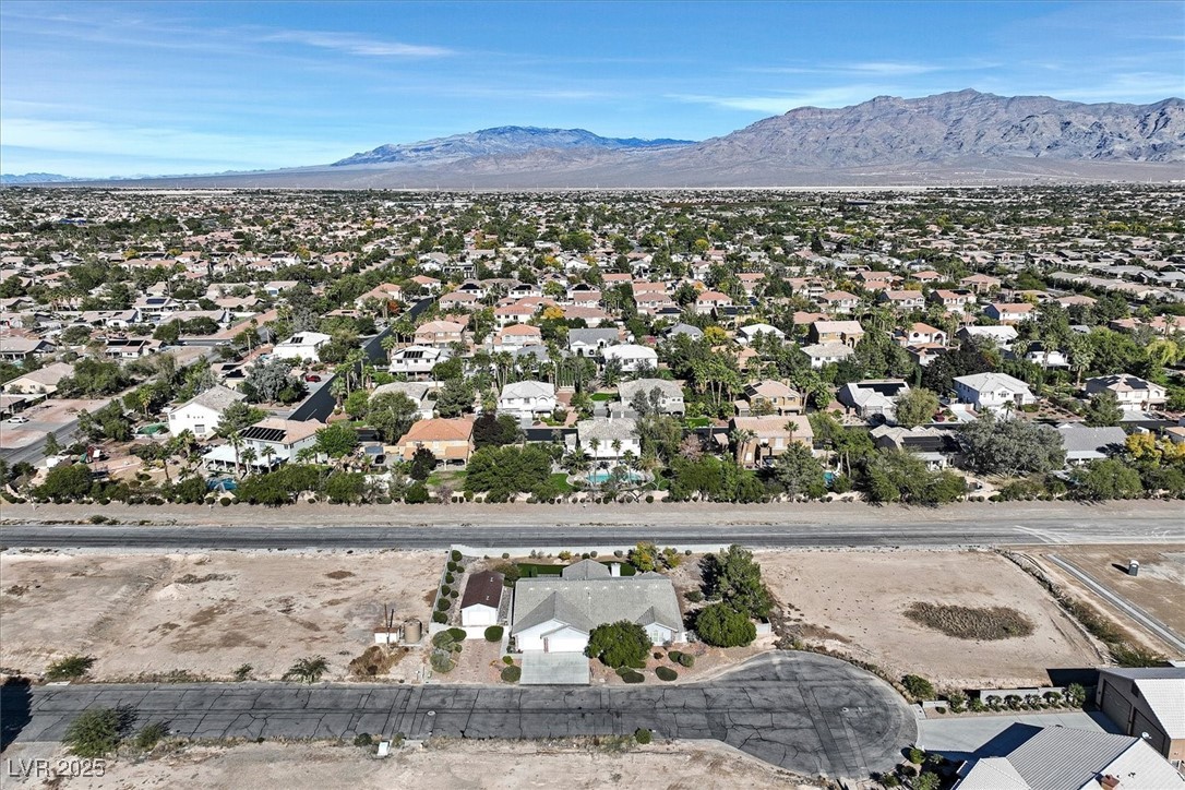 Las Vegas, Nevada 89131, United States, 3 Bedrooms Bedrooms, ,3 BathroomsBathrooms,Residential,Active,249354