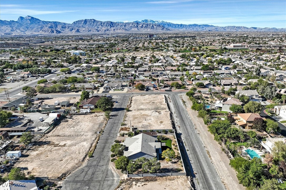 Las Vegas, Nevada 89131, United States, 3 Bedrooms Bedrooms, ,3 BathroomsBathrooms,Residential,Active,249354