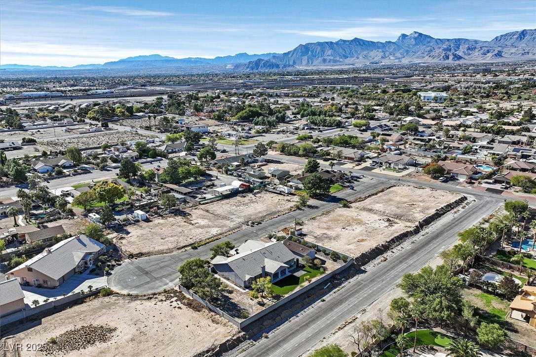 Las Vegas, Nevada 89131, United States, 3 Bedrooms Bedrooms, ,3 BathroomsBathrooms,Residential,Active,249354