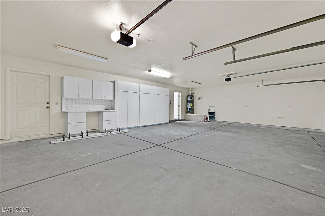 Las Vegas, Nevada 89131, United States, 3 Bedrooms Bedrooms, ,3 BathroomsBathrooms,Residential,Active,249354