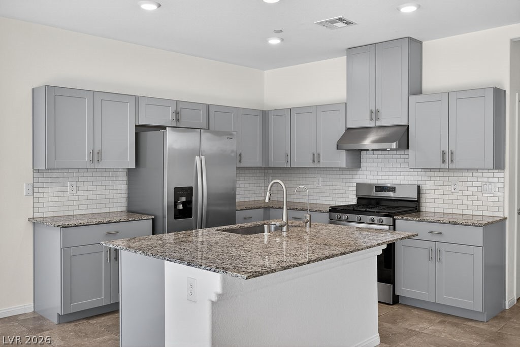 10983 Cambridge Lakes Avenue