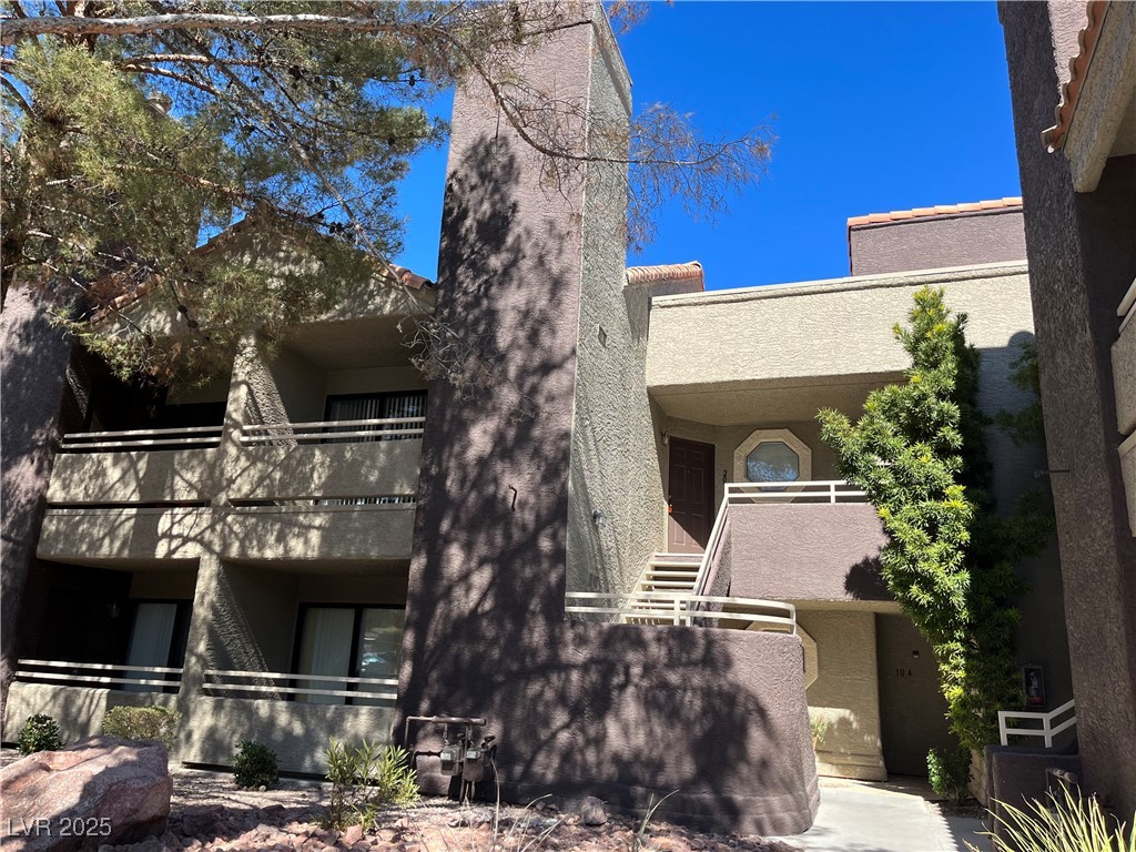 5024 S Rainbow Boulevard 203