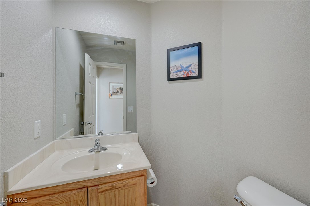 2586 Begonia Valley Avenue, Henderson, Nevada image 11