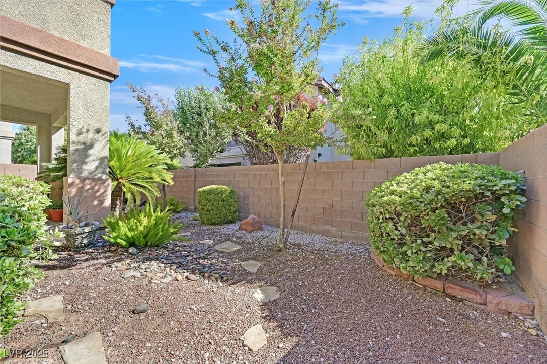 8212 Opal Falls Street, North Las Vegas, Nevada image 31