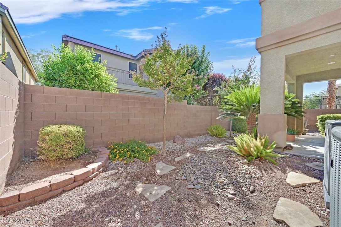 8212 Opal Falls Street, North Las Vegas, Nevada image 32