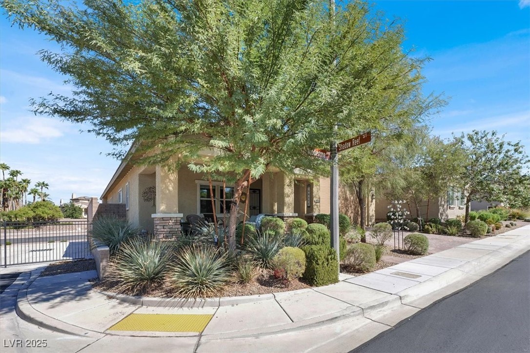 400 Middlestone Avenue
