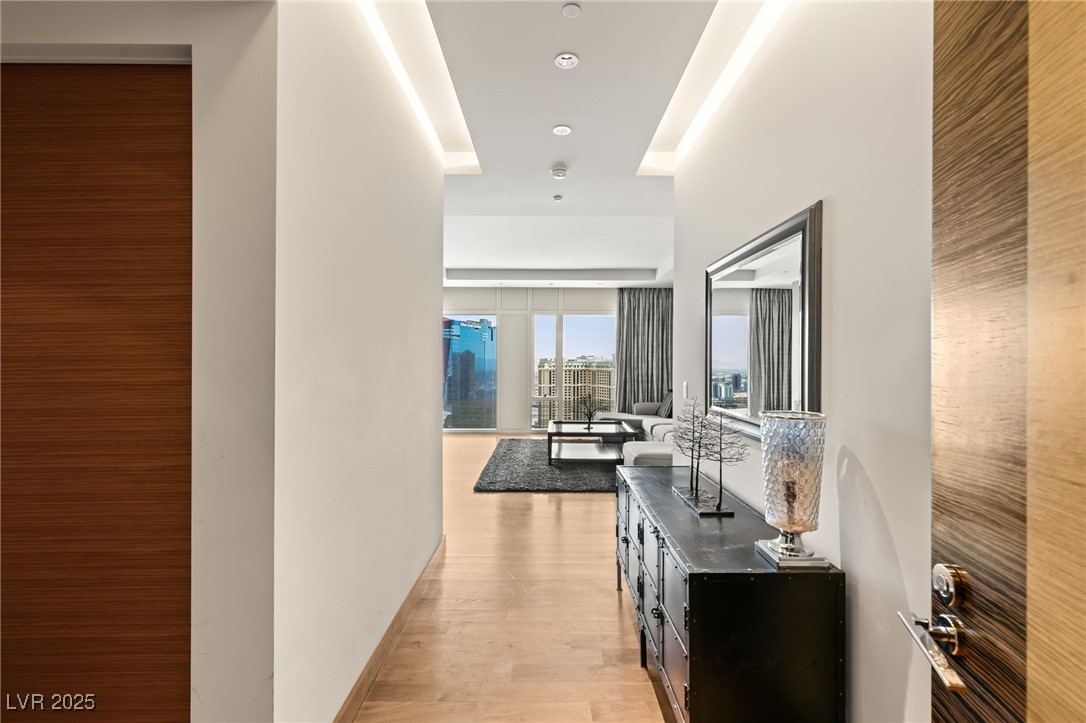 Las Vegas, Nevada 89158, United States, 2 Bedrooms Bedrooms, ,3 BathroomsBathrooms,Residential,Active,99130