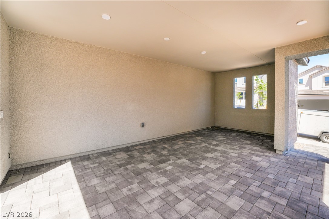 981 Estates Bend Court