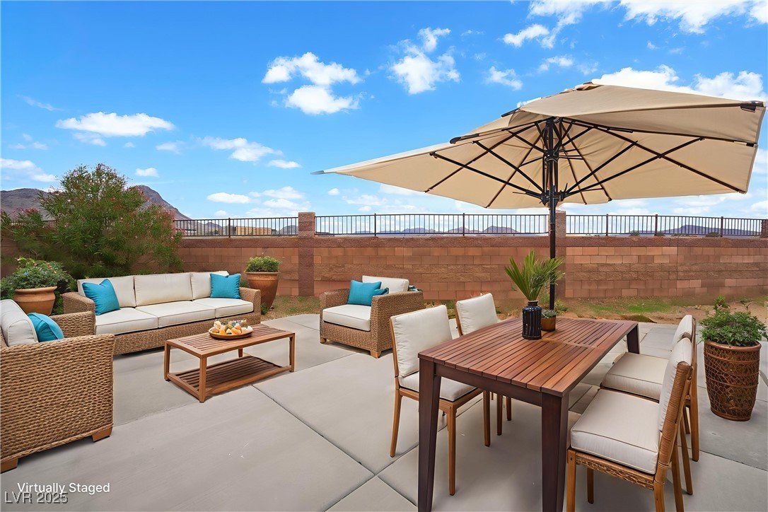 1151 Paradise Vista Drive
