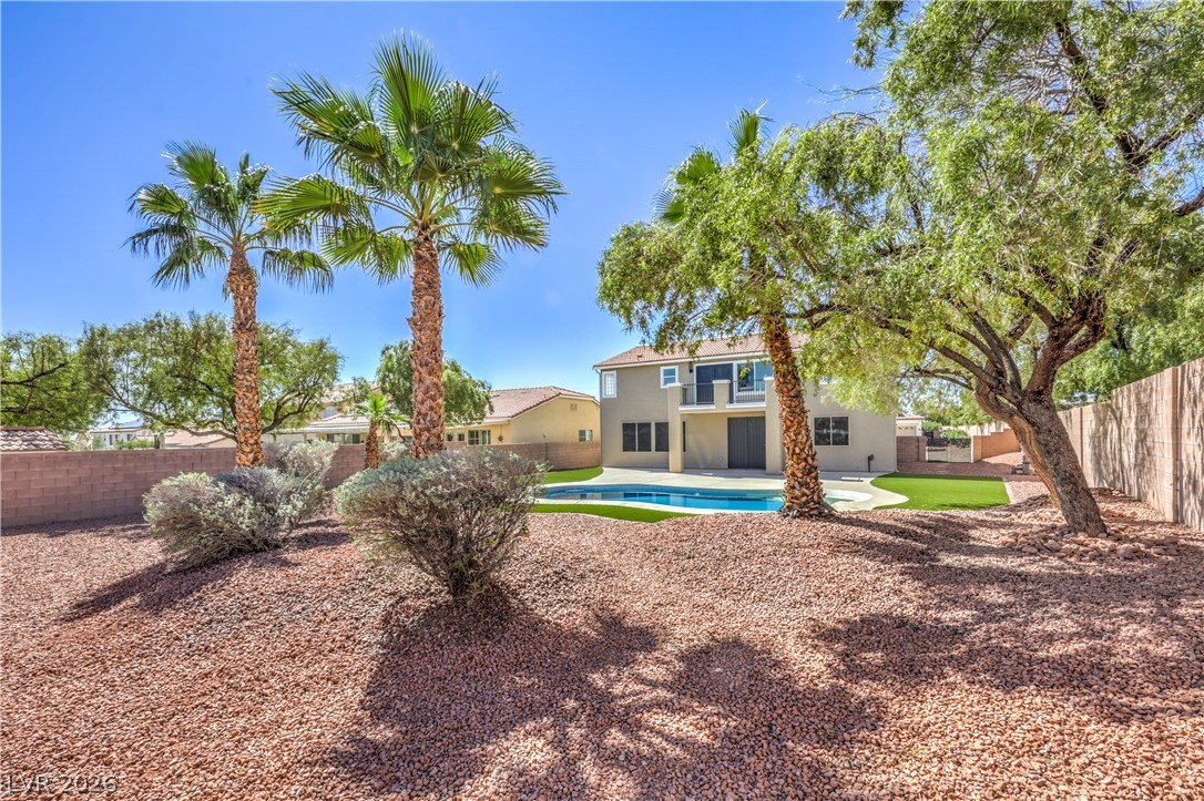 1696 Starlight Peak Court